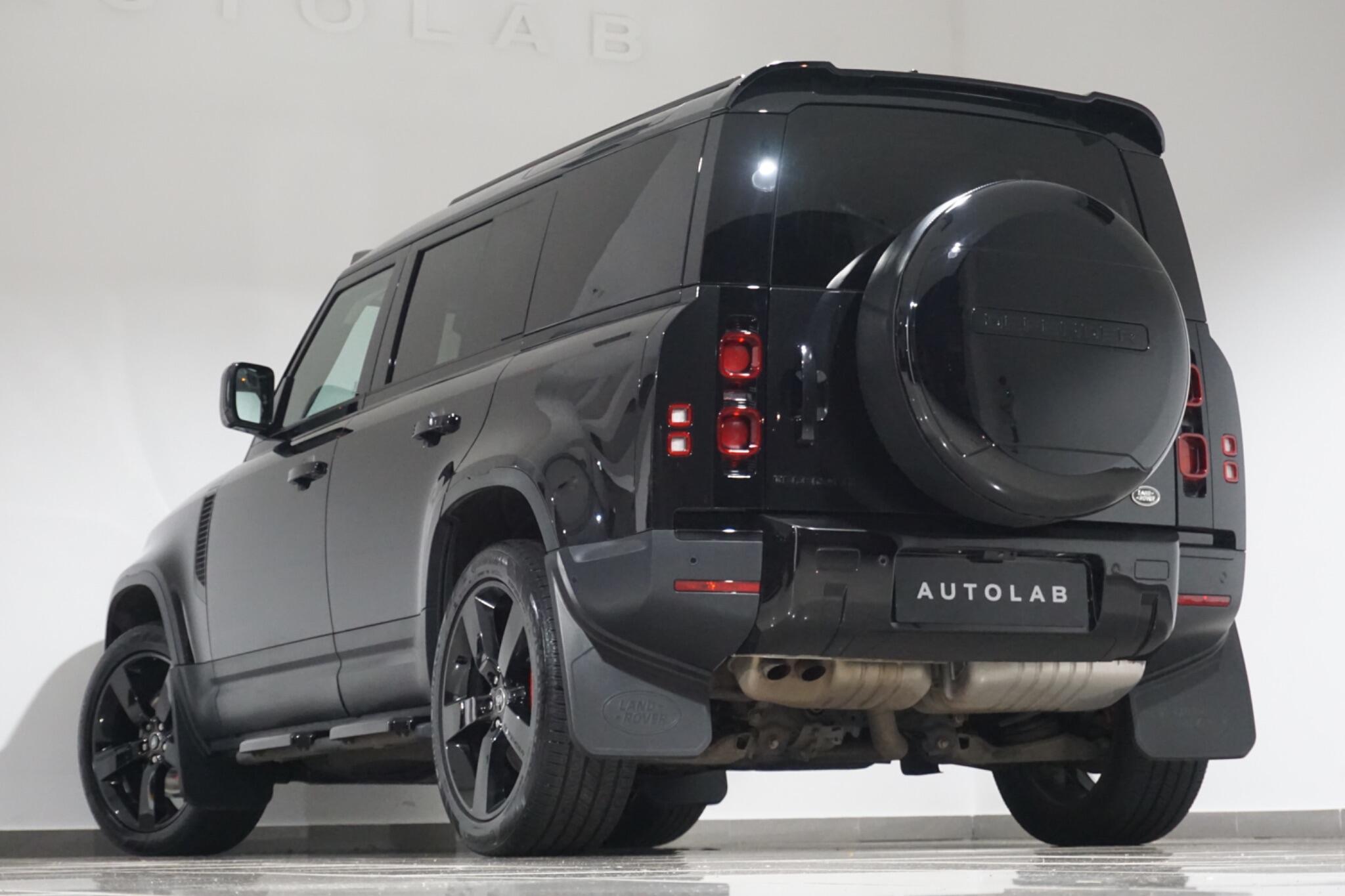 Land Rover Defender 110 3.0 D250 MHEV HSE Hard Top SUV 5dr Diesel Auto 4WD MWB Euro 6 (s/s) (250 ps)